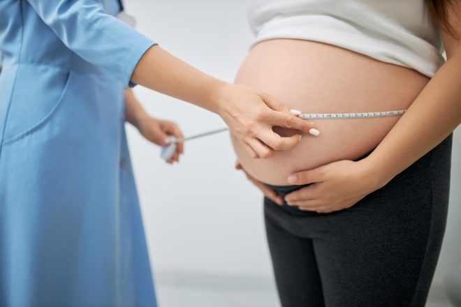 Día mundial de Obstetricia y la Embarazada