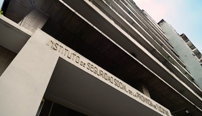 Nueva oportunidad laboral para médicos auditores en el IPSST