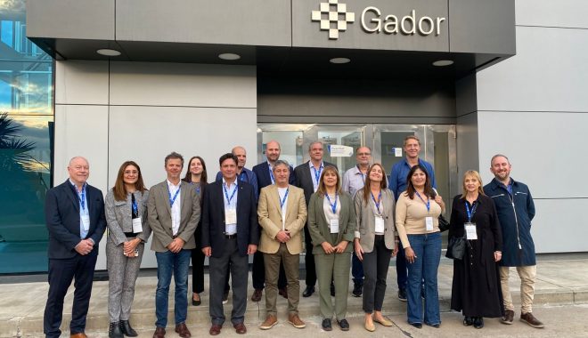 La interventora Elena Hurtado participó de una jornada de trabajo en la planta del laboratorio Gador