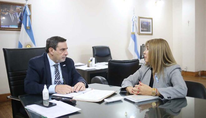 La interventora del IPSST y el ministro de Salud avanzan en un plan para mejorar la atención en zonas rurales