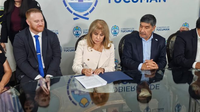 El IPSST firmó un acuerdo de recomposición salarial para sus trabajadores