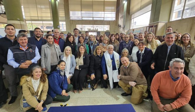 El IPSST recibió la visita pastoral del Arzobispo de Tucumán